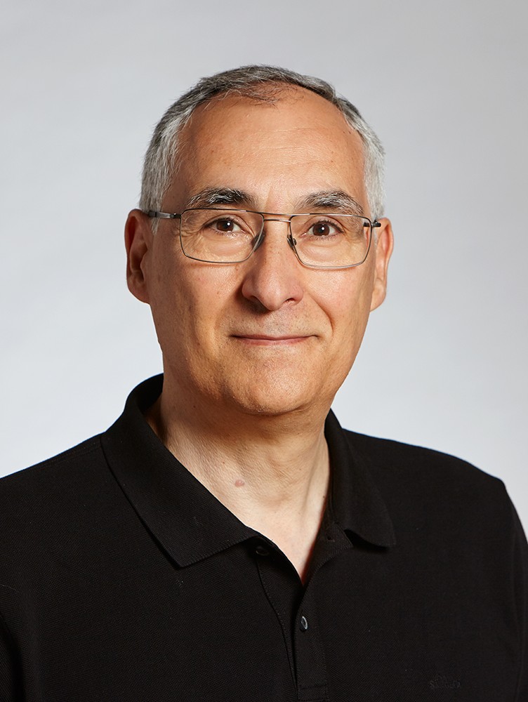 Prof. Dr. Gustavo Alonso